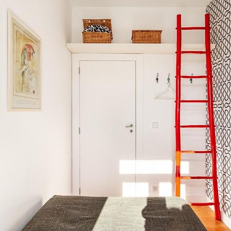 Joivy Chic 2Br Apt In Bairro Alto, 2Mins To Sao Pedro De Alcantara Viewpoint ลิสบอน ภายนอก รูปภาพ